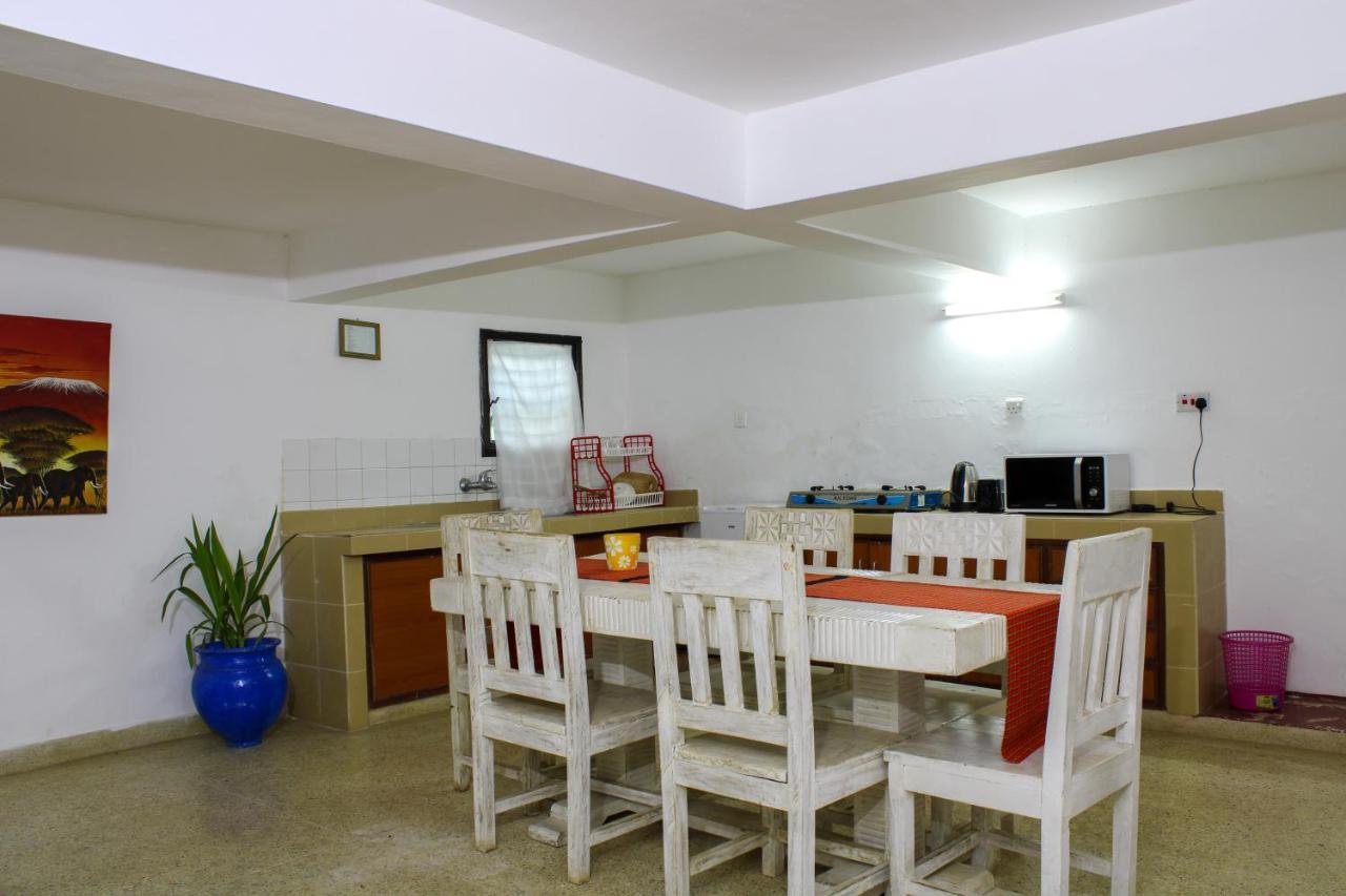 Maasai Villas Mombasa Exteriör bild