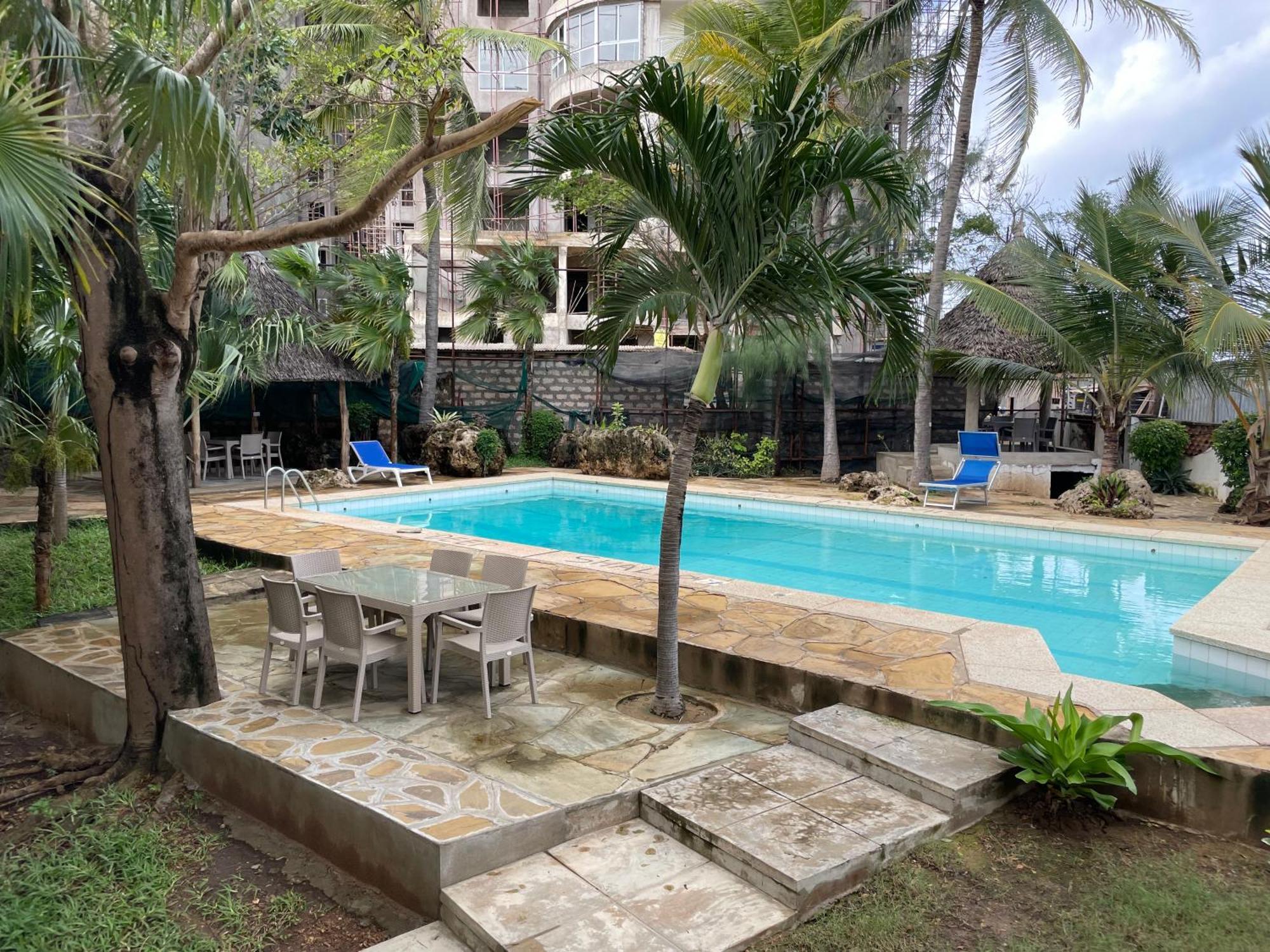 Maasai Villas Mombasa Exteriör bild